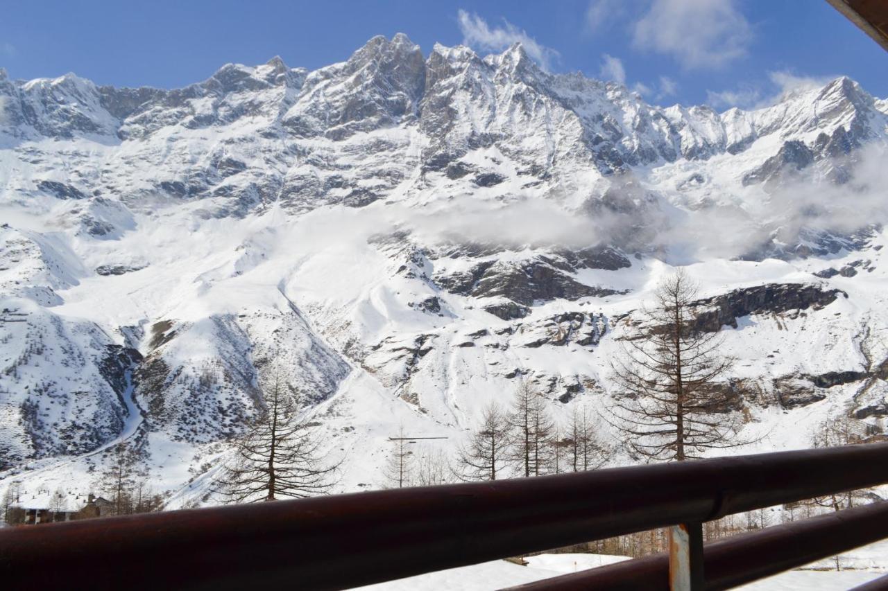 דירות ברויל-קרוויניה Bilocale Cervinia Cielo Alto Sulle Piste מראה חיצוני תמונה
